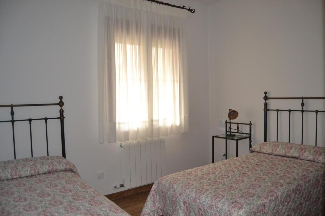 Alojamiento Rural Dehesa La Estancia Andujar Luaran gambar