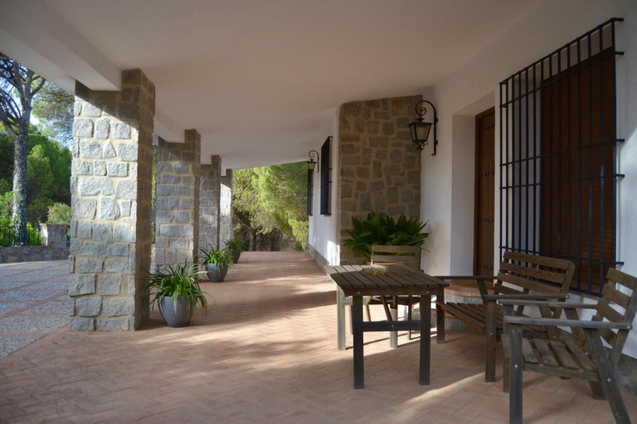 Alojamiento Rural Dehesa La Estancia Andujar Luaran gambar